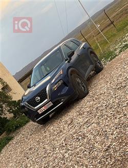 نيسان روج
